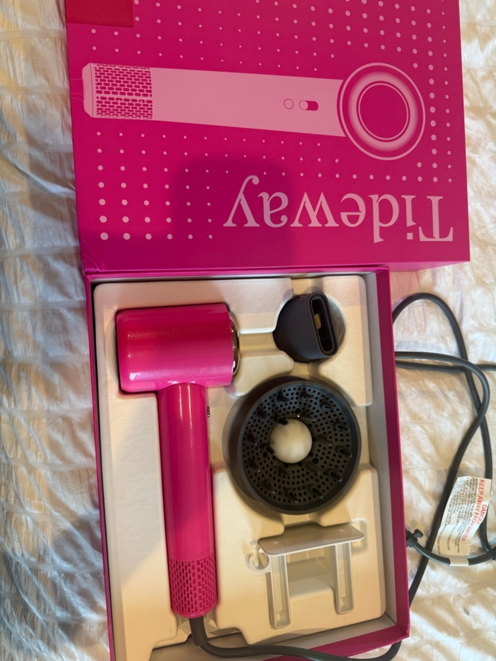 Pink Hair Dryer with Diffuser - Pink